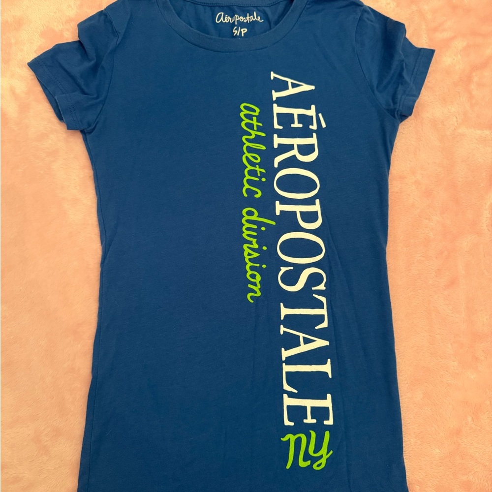 Aeropostale Women’s Y2K Shirt